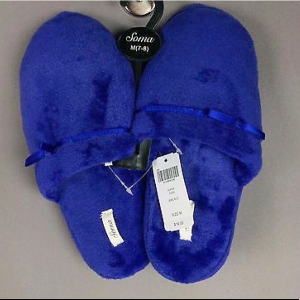 Soma embraceable plush slippers.